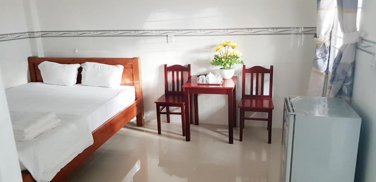 Hai Phuong Tuyen Guesthouse フーコック エクステリア 写真